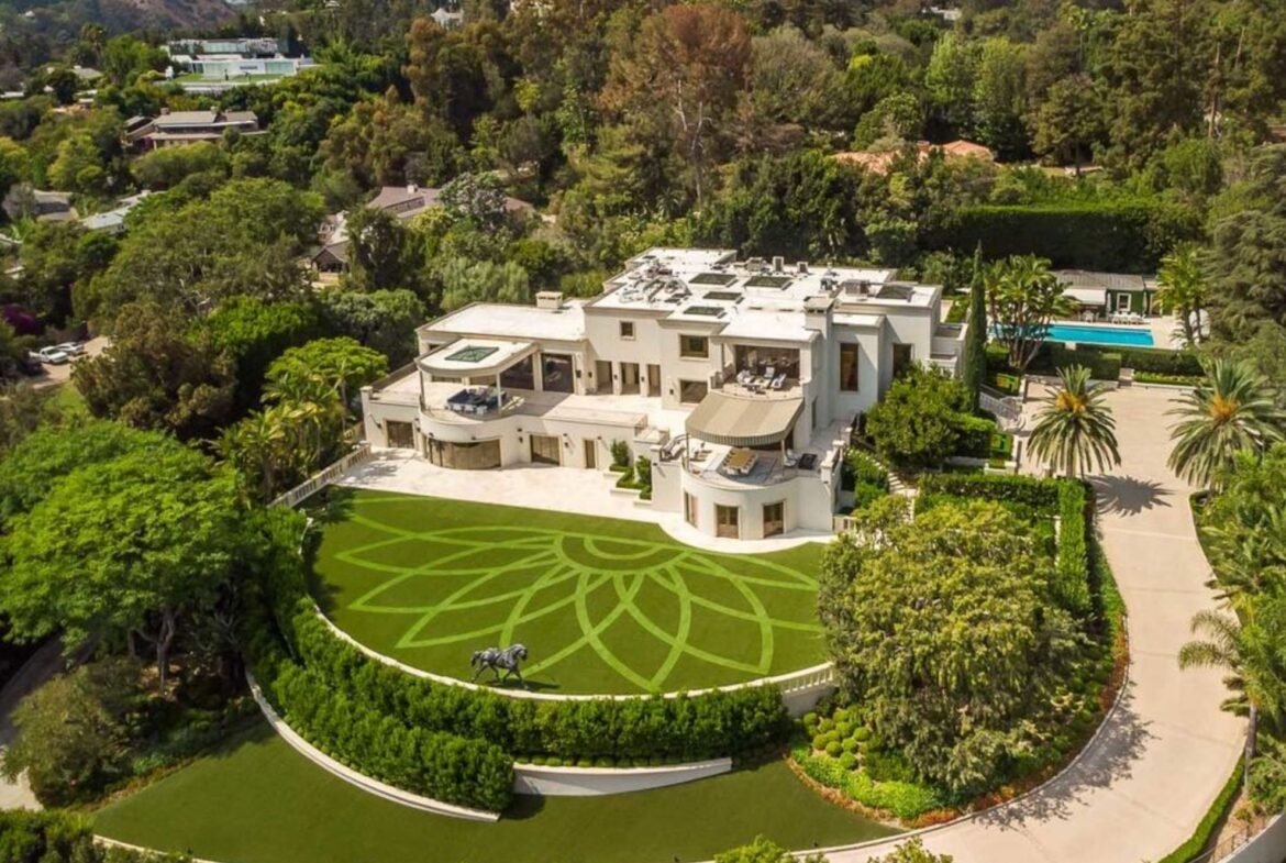 Beverly Hills Gated Estate - Los Angeles - California Luxury Real Estate - Immobilier de Luxe USA