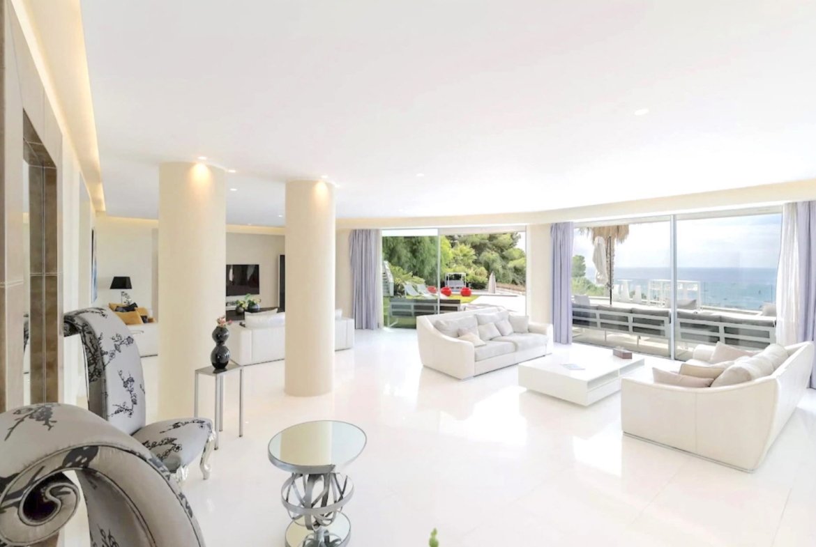 JFW IMMOBILIER Luxury Real Estate Homes for Sale in Cannes, French Riviera, France Côte d'Azur immobilier de luxe inmobiliaria de lujo imóveis de luxo immobili di lusso in vendita a Cannes, Costa Azzurra, Francia Luxe onroerend goed te koop in Cannes, Franse Rivièra, Frankrijk フランス・カンヌのラグジュアリー不動産、コート・ダジュール कान्स फ़्रांस फ्रेंच रिवेरा कोटे डी'ज़ूर लक्जरी अचल संपत्ति 法国戛纳蔚蓝海岸的豪华房地产 Элитная недвижимость в Каннах, Франция, Французская Ривьера Luxusimmobilien in Cannes, Frankreich Immobili di lusso a Cannes, Francia luksusowe nieruchomości w Cannes we Francji 프랑스 칸의 럭셔리 부동산 العقارات الفاخرة في كان، فرنسا