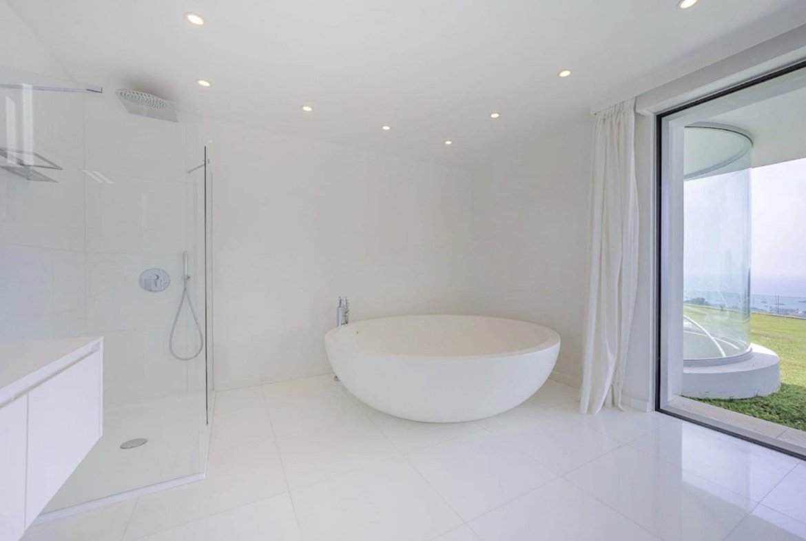 JFW IMMOBILIER Luxury Real Estate Homes for Sale in Cannes, French Riviera, France Côte d'Azur immobilier de luxe inmobiliaria de lujo imóveis de luxo immobili di lusso in vendita a Cannes, Costa Azzurra, Francia Luxe onroerend goed te koop in Cannes, Franse Rivièra, Frankrijk フランス・カンヌのラグジュアリー不動産、コート・ダジュール कान्स फ़्रांस फ्रेंच रिवेरा कोटे डी'ज़ूर लक्जरी अचल संपत्ति 法国戛纳蔚蓝海岸的豪华房地产 Элитная недвижимость в Каннах, Франция, Французская Ривьера Luxusimmobilien in Cannes, Frankreich Immobili di lusso a Cannes, Francia luksusowe nieruchomości w Cannes we Francji 프랑스 칸의 럭셔리 부동산 العقارات الفاخرة في كان، فرنسا