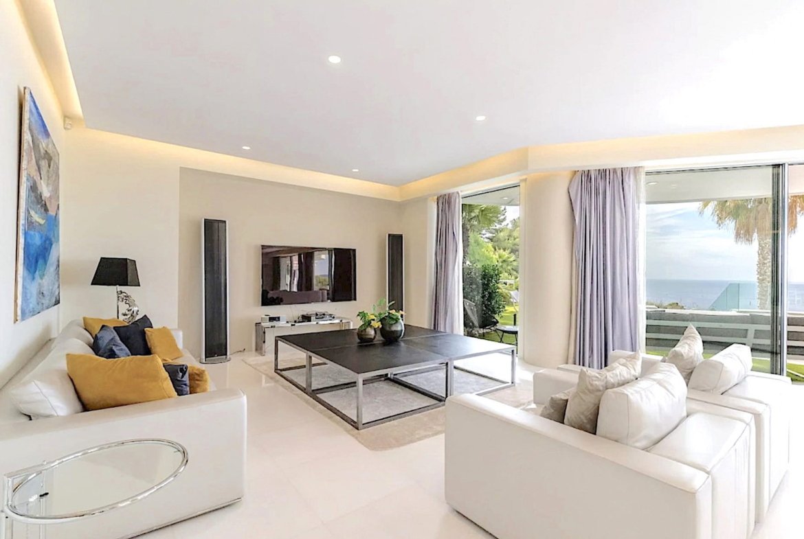 JFW IMMOBILIER Luxury Real Estate Homes for Sale in Cannes, French Riviera, France Côte d'Azur immobilier de luxe inmobiliaria de lujo imóveis de luxo immobili di lusso in vendita a Cannes, Costa Azzurra, Francia Luxe onroerend goed te koop in Cannes, Franse Rivièra, Frankrijk フランス・カンヌのラグジュアリー不動産、コート・ダジュール कान्स फ़्रांस फ्रेंच रिवेरा कोटे डी'ज़ूर लक्जरी अचल संपत्ति 法国戛纳蔚蓝海岸的豪华房地产 Элитная недвижимость в Каннах, Франция, Французская Ривьера Luxusimmobilien in Cannes, Frankreich Immobili di lusso a Cannes, Francia luksusowe nieruchomości w Cannes we Francji 프랑스 칸의 럭셔리 부동산 العقارات الفاخرة في كان، فرنسا