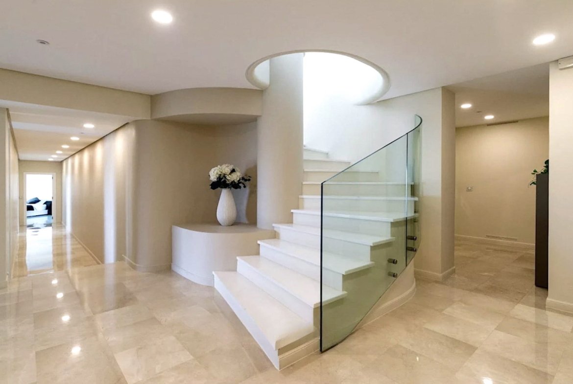 JFW IMMOBILIER Luxury Real Estate Homes for Sale in Cannes, French Riviera, France Côte d'Azur immobilier de luxe inmobiliaria de lujo imóveis de luxo immobili di lusso in vendita a Cannes, Costa Azzurra, Francia Luxe onroerend goed te koop in Cannes, Franse Rivièra, Frankrijk フランス・カンヌのラグジュアリー不動産、コート・ダジュール कान्स फ़्रांस फ्रेंच रिवेरा कोटे डी'ज़ूर लक्जरी अचल संपत्ति 法国戛纳蔚蓝海岸的豪华房地产 Элитная недвижимость в Каннах, Франция, Французская Ривьера Luxusimmobilien in Cannes, Frankreich Immobili di lusso a Cannes, Francia luksusowe nieruchomości w Cannes we Francji 프랑스 칸의 럭셔리 부동산 العقارات الفاخرة في كان، فرنسا
