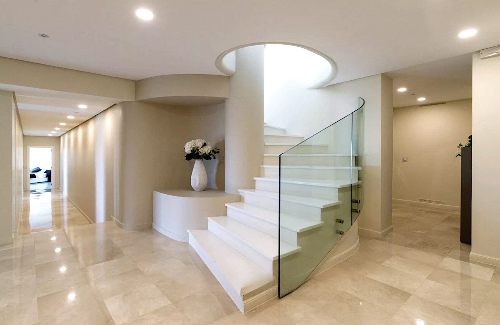 JFW IMMOBILIER Luxury Real Estate Homes for Sale in Cannes, French Riviera, France Côte d'Azur immobilier de luxe inmobiliaria de lujo imóveis de luxo immobili di lusso in vendita a Cannes, Costa Azzurra, Francia Luxe onroerend goed te koop in Cannes, Franse Rivièra, Frankrijk フランス・カンヌのラグジュアリー不動産、コート・ダジュール कान्स फ़्रांस फ्रेंच रिवेरा कोटे डी'ज़ूर लक्जरी अचल संपत्ति 法国戛纳蔚蓝海岸的豪华房地产 Элитная недвижимость в Каннах, Франция, Французская Ривьера Luxusimmobilien in Cannes, Frankreich Immobili di lusso a Cannes, Francia luksusowe nieruchomości w Cannes we Francji 프랑스 칸의 럭셔리 부동산 العقارات الفاخرة في كان، فرنسا