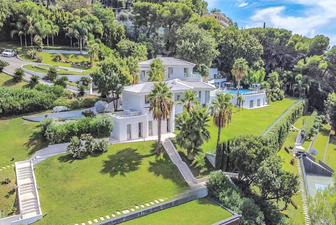 JFW IMMOBILIER Luxury Real Estate Homes for Sale in Cannes, French Riviera, France Côte d'Azur immobilier de luxe inmobiliaria de lujo imóveis de luxo immobili di lusso in vendita a Cannes, Costa Azzurra, Francia Luxe onroerend goed te koop in Cannes, Franse Rivièra, Frankrijk フランス・カンヌのラグジュアリー不動産、コート・ダジュール कान्स फ़्रांस फ्रेंच रिवेरा कोटे डी'ज़ूर लक्जरी अचल संपत्ति 法国戛纳蔚蓝海岸的豪华房地产 Элитная недвижимость в Каннах, Франция, Французская Ривьера Luxusimmobilien in Cannes, Frankreich Immobili di lusso a Cannes, Francia luksusowe nieruchomości w Cannes we Francji 프랑스 칸의 럭셔리 부동산 العقارات الفاخرة في كان، فرنسا