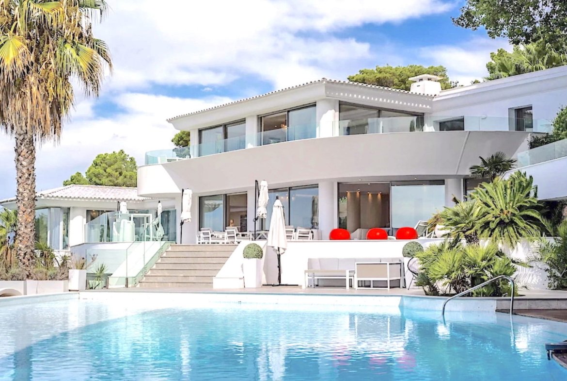 JFW IMMOBILIER Luxury Real Estate Homes for Sale in Cannes, French Riviera, France Côte d'Azur immobilier de luxe inmobiliaria de lujo imóveis de luxo immobili di lusso in vendita a Cannes, Costa Azzurra, Francia Luxe onroerend goed te koop in Cannes, Franse Rivièra, Frankrijk フランス・カンヌのラグジュアリー不動産、コート・ダジュール कान्स फ़्रांस फ्रेंच रिवेरा कोटे डी'ज़ूर लक्जरी अचल संपत्ति 法国戛纳蔚蓝海岸的豪华房地产 Элитная недвижимость в Каннах, Франция, Французская Ривьера Luxusimmobilien in Cannes, Frankreich Immobili di lusso a Cannes, Francia luksusowe nieruchomości w Cannes we Francji 프랑스 칸의 럭셔리 부동산 العقارات الفاخرة في كان، فرنسا