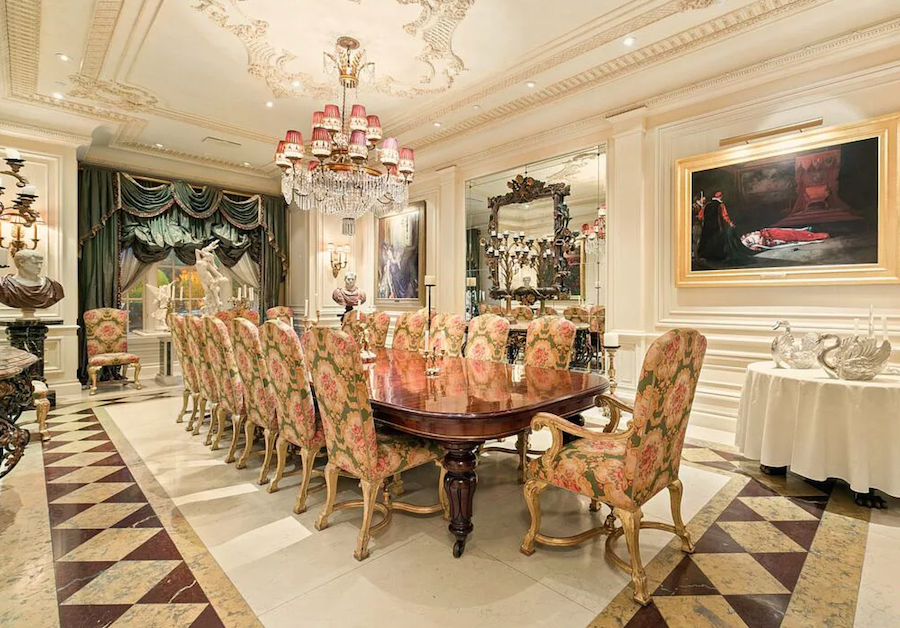 Los Angeles luxury real estate. Beverly Hills prestige home.