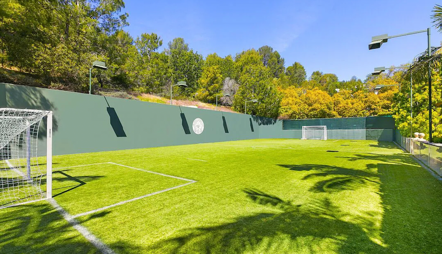 Los Angeles luxury real estate. Beverly Hills prestige home.