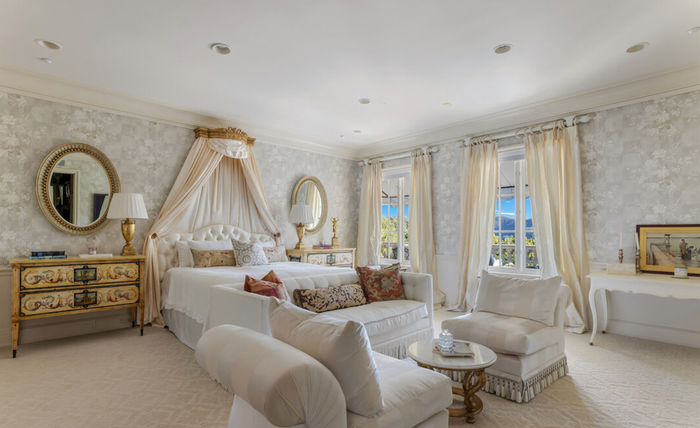 Los Angeles luxury real estate. Beverly Hills prestige home.
