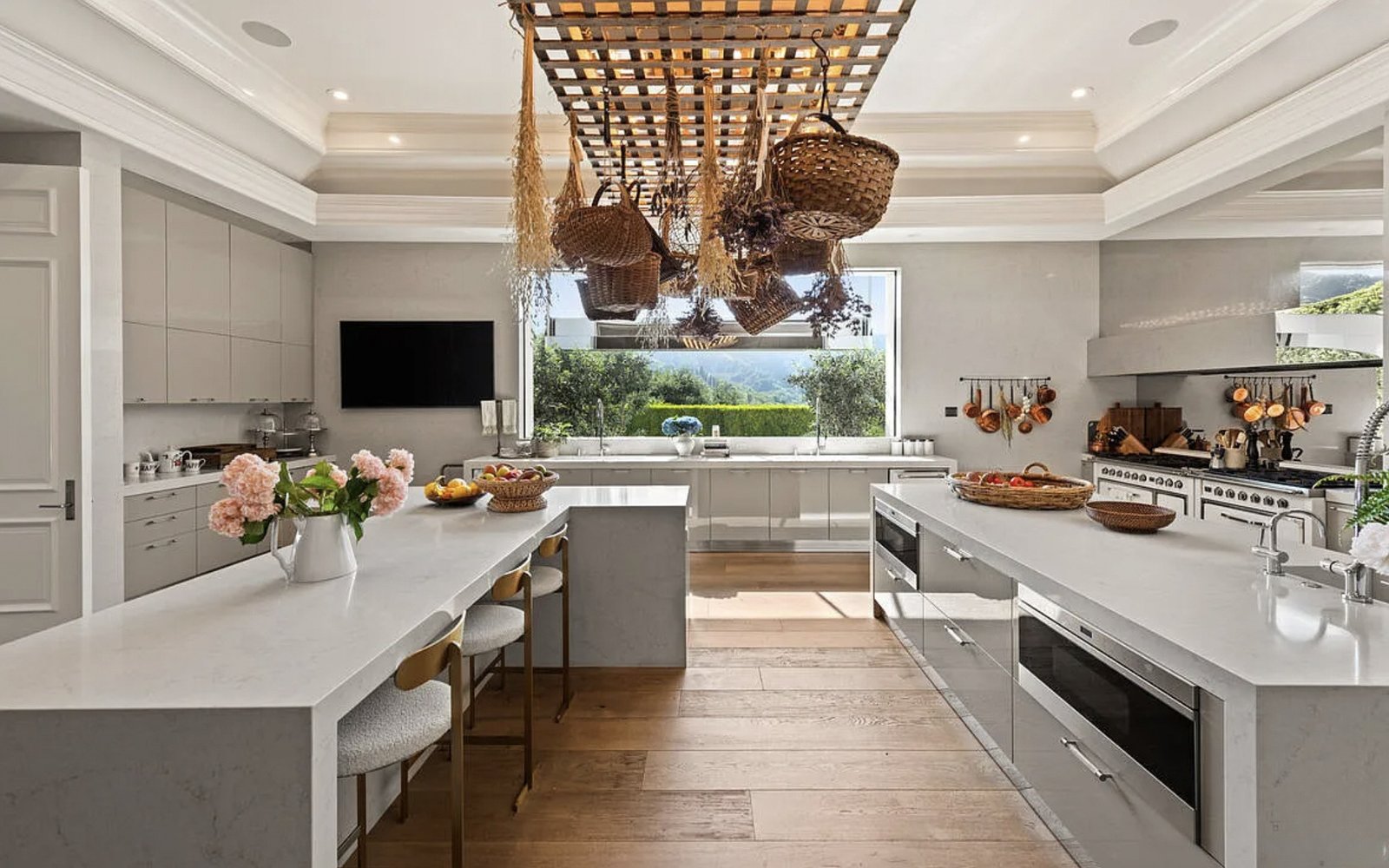 Beverly Hills Luxury Home
