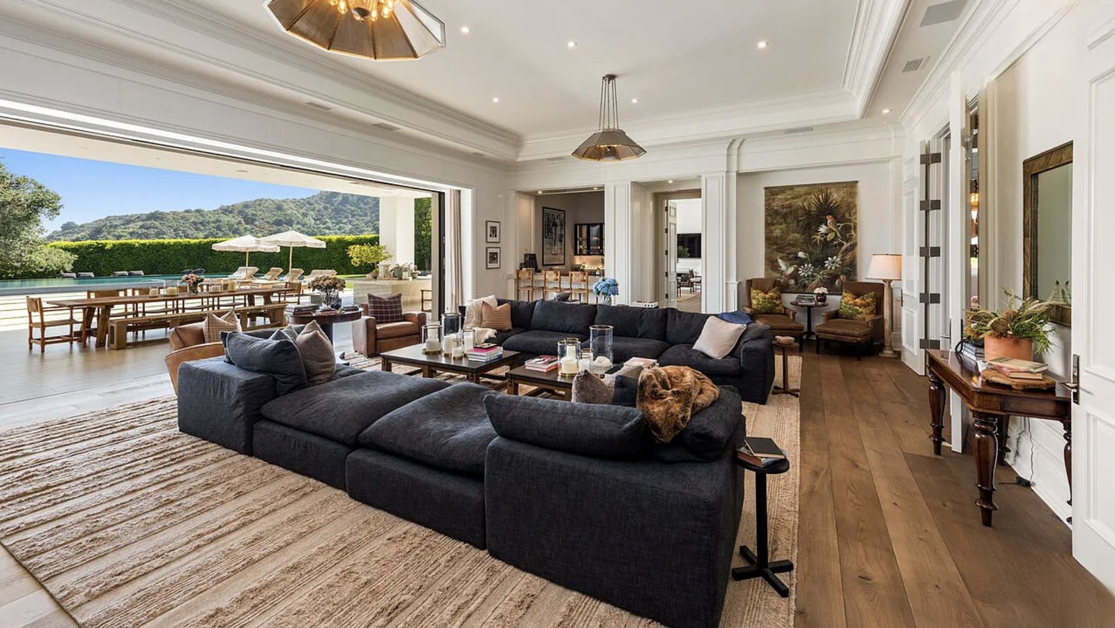 Beverly Hills Luxury Home
