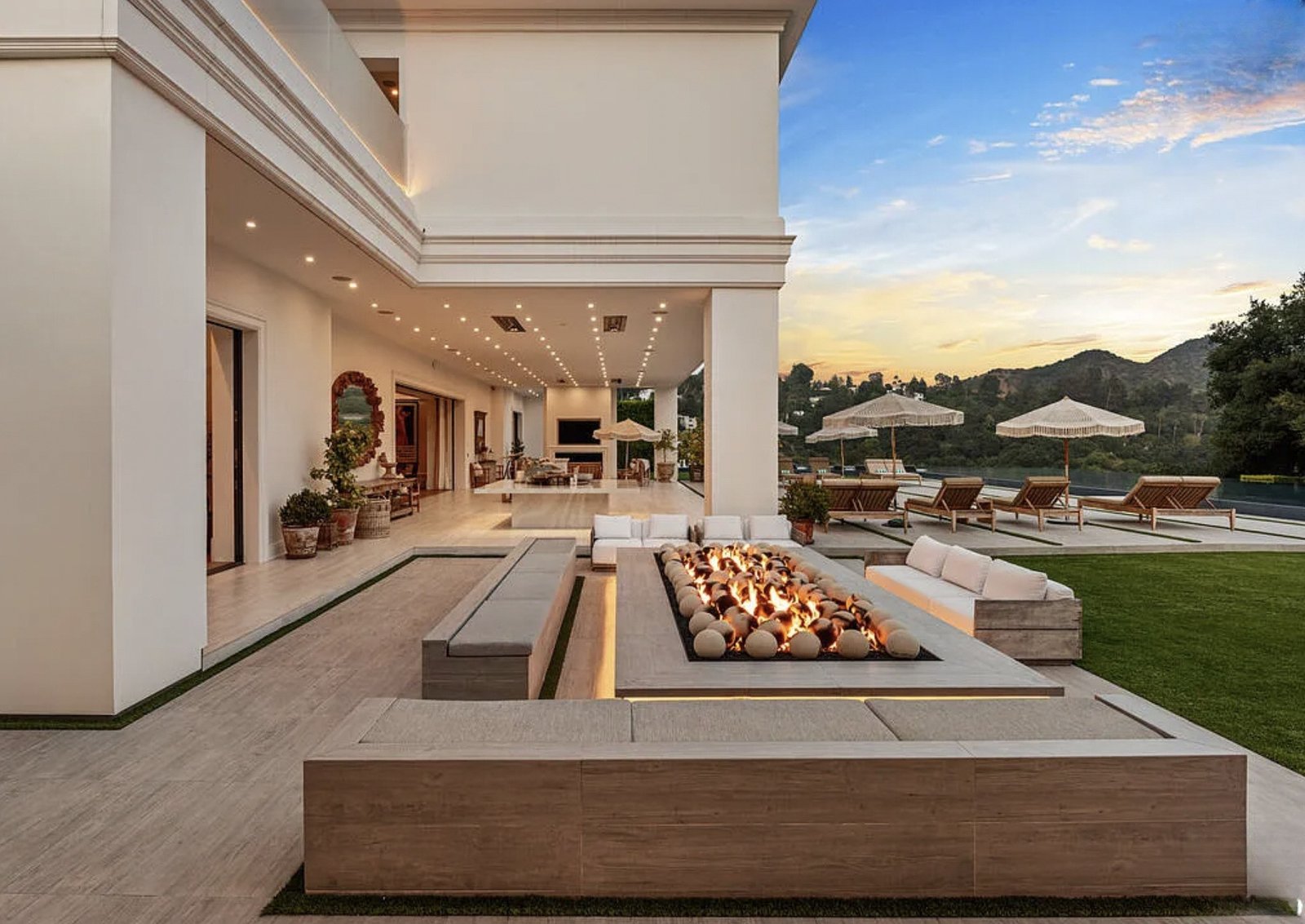 Beverly Hills Luxury Home