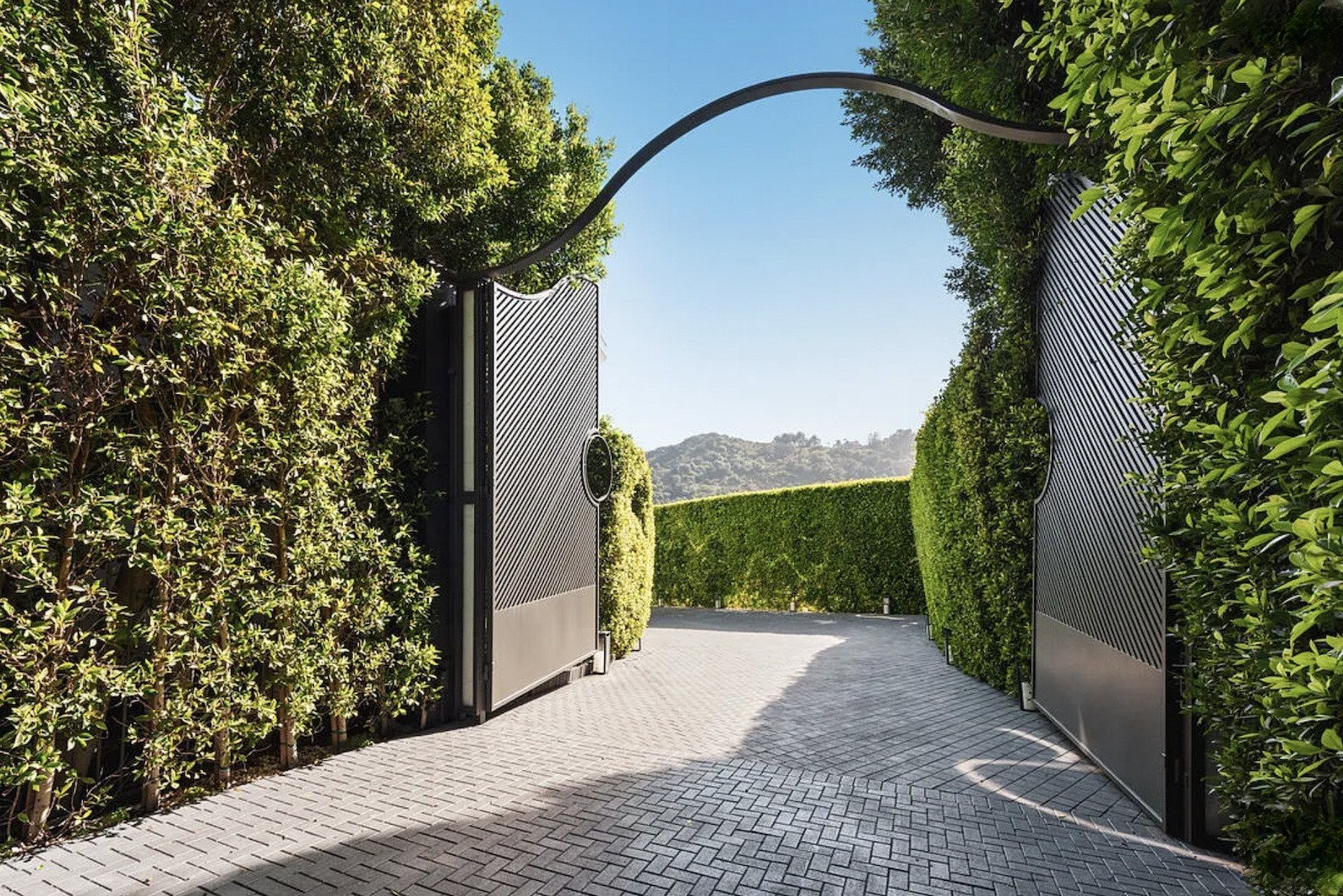 Beverly Hills Luxury Home