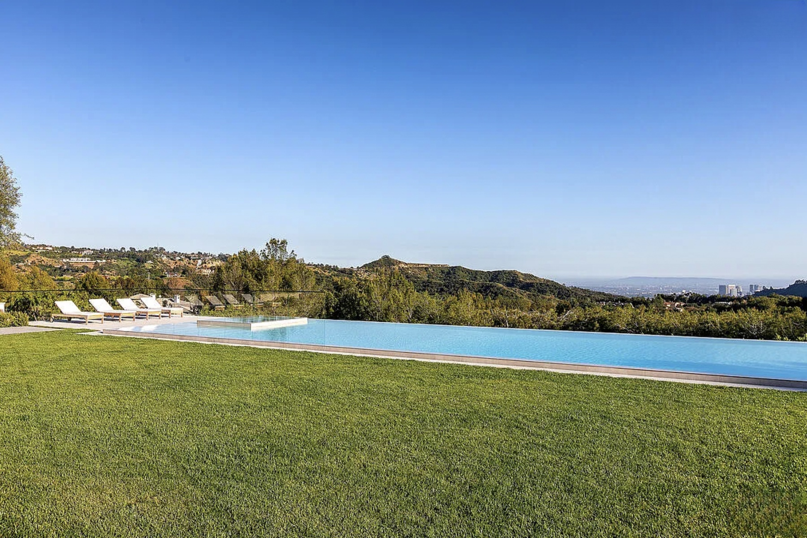 Beverly Hills Luxury Real Estate