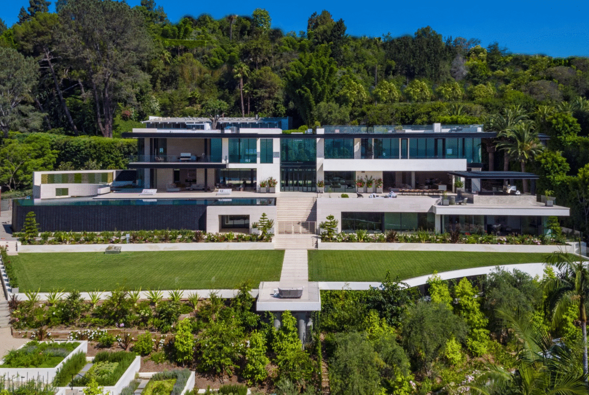 LOS ANGELES MEGA MANSION