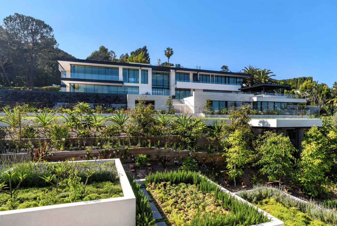 LOS ANGELES MEGA MANSION