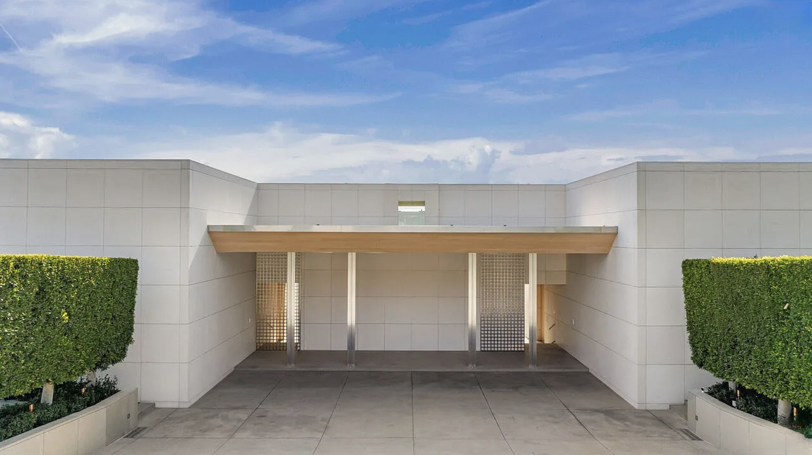 One of the biggest mansion for sale in Los Angeles