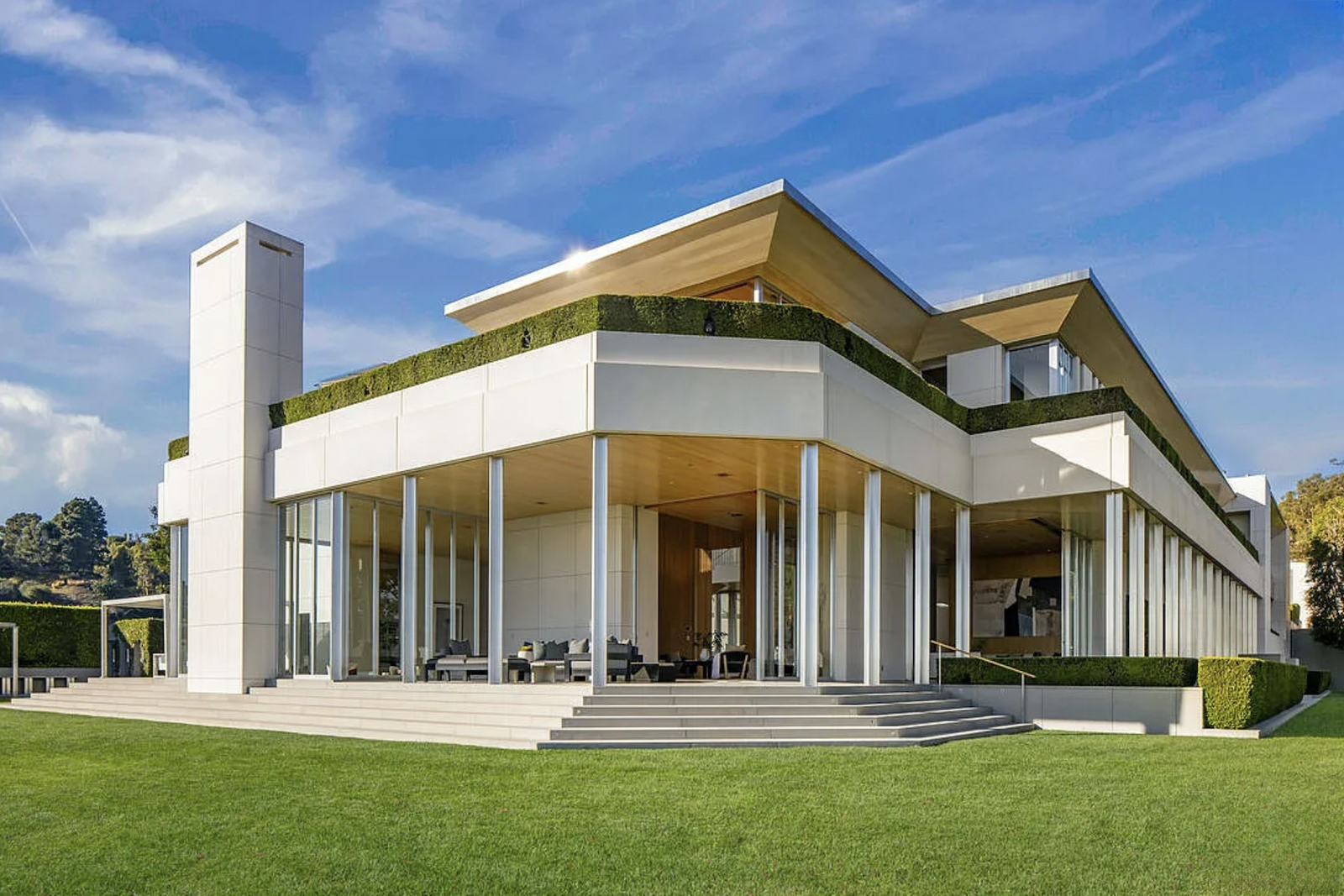One of the biggest mansion for sale in Los Angeles