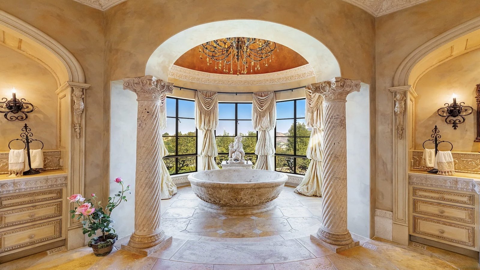 30 Italian Villa Bellezza in Calabasas
