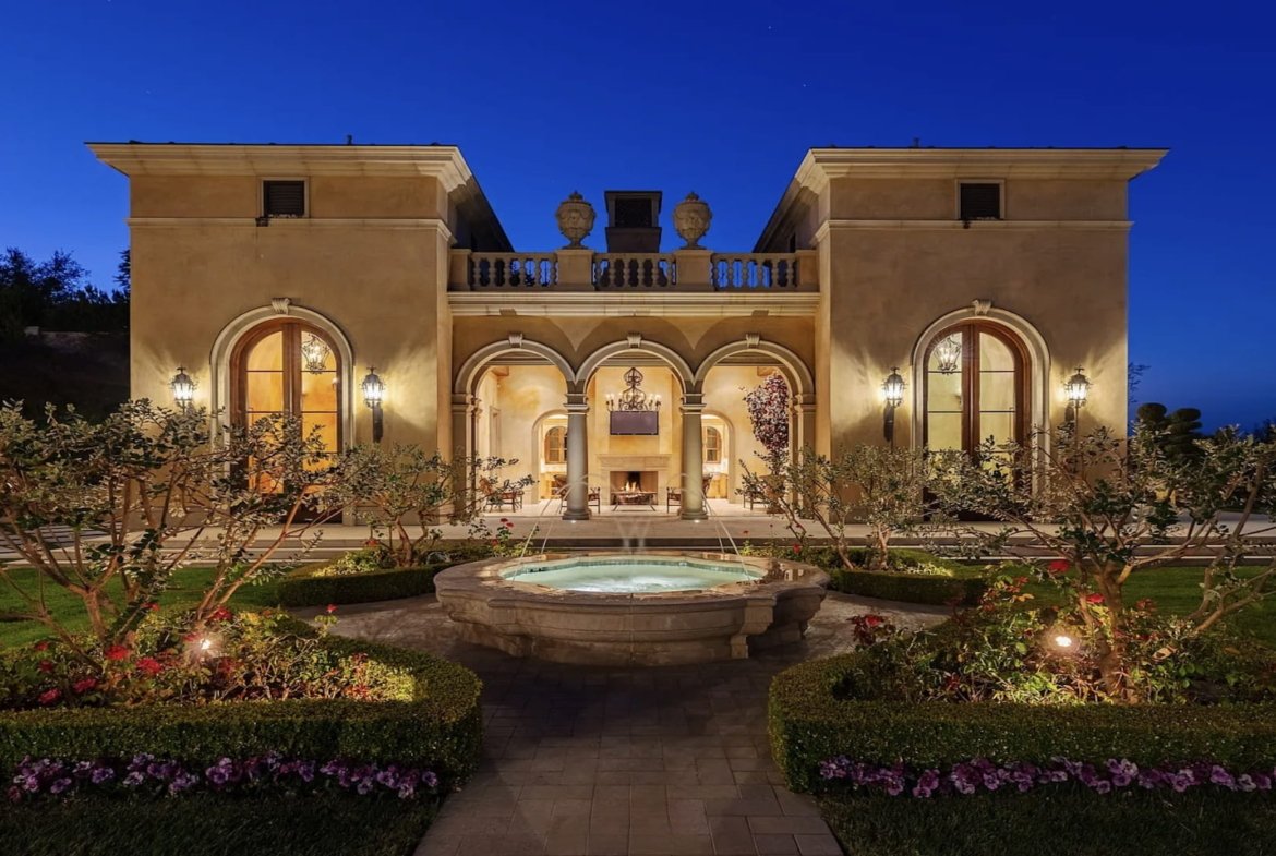 Italian Villa Bellezza in Calabasas