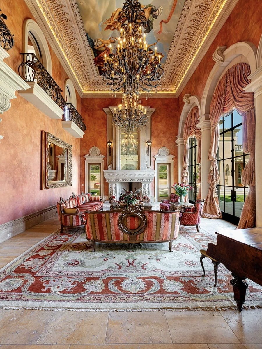 7 Italian Villa Bellezza in Calabasas